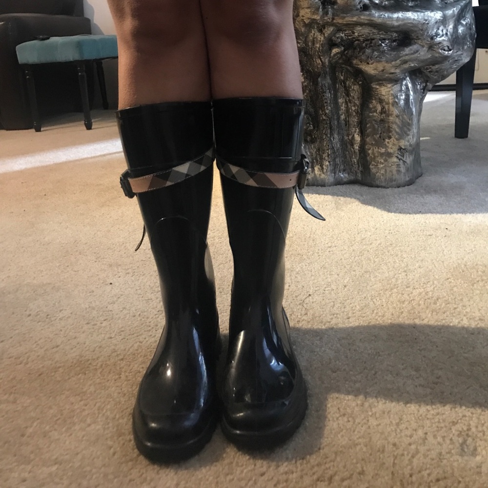 Burberry Rain boots - Picture 6 of 7